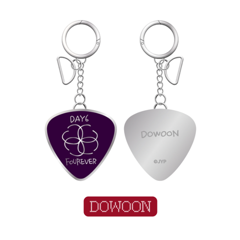 [PRE-ORDER] DAY6 - DAY6 2024 Special Concert 'The Present' (METAL PICK KEYRING)