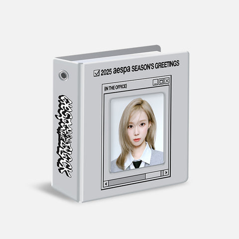 [PRE-ORDER] aespa [2025 SM ARTIST SEASON'S GREETINGS MD] MINI COLLECT BOOK SET