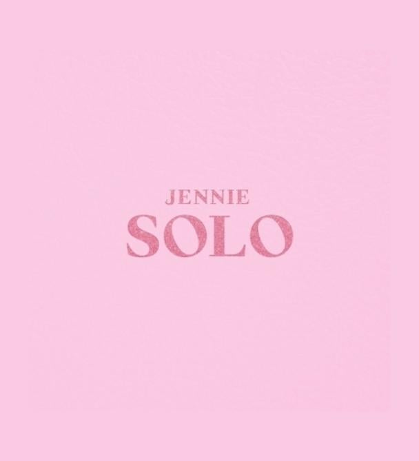 JENNIE (BLACKPINK) - JENNIE [SOLO] PHOTOBOOK – Kpop Glow US